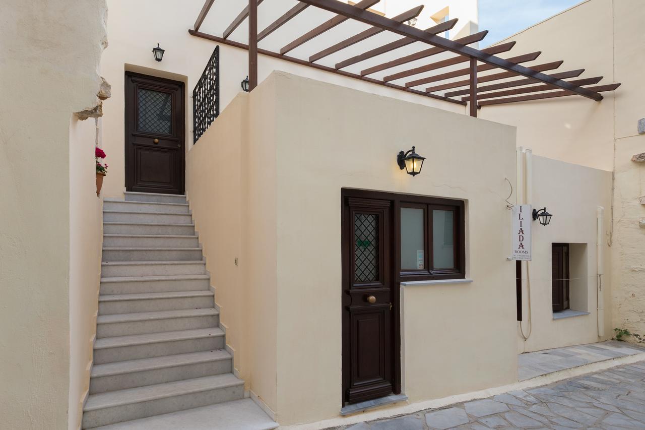 Iliada Hotel Ermoupoli Buitenkant foto