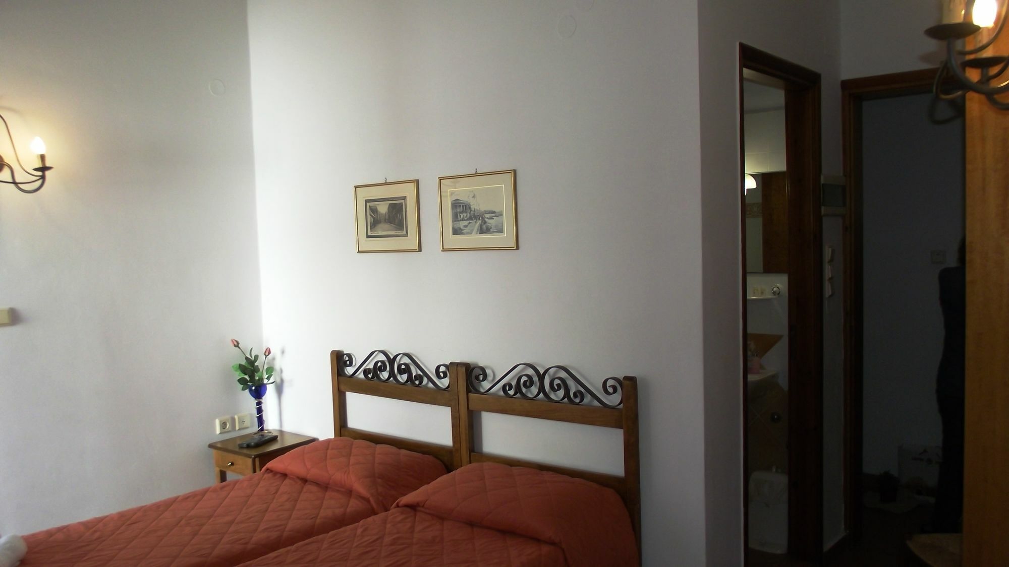 Iliada Hotel Ermoupoli Buitenkant foto